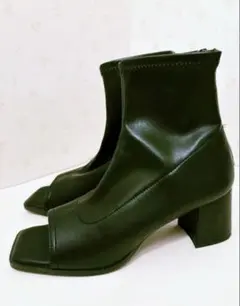 GU ストレッチのショートブーツ