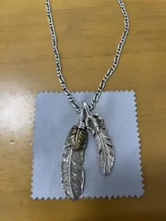 フェザー ネックレス