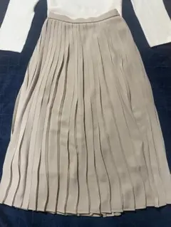 【美品】ユニクロ シフォンプリーツロングスカート S