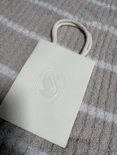 スワロフスキー　紙袋