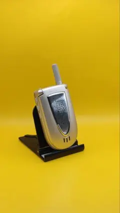 MOTOROLA V.series66 携帯電話 シルバーのサムネイル