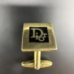 Item thumbnail for item dc487bd1-5c12-4ee5-a335-317f41d73030