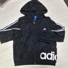 adidasパーカー