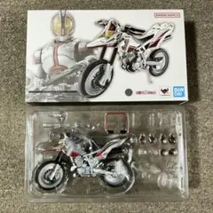S.H.Figuarts 真骨彫製法 オートバジン（ビークルモード） - メルカリ