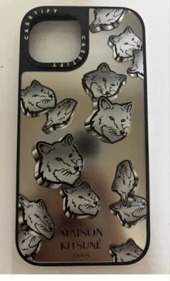 美品 CASETiFY×MAISON KITSUNÉ iPhone15 フィルム - メルカリ