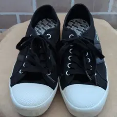 Gola ブラック ローカット スニーカーのサムネイル