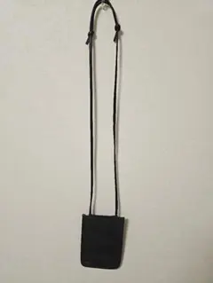 美品】土屋鞄製造所 attitu レザースマホショルダー002 (ファスナー