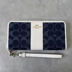 COACH 長財布 ホワイト/ネイビー C1580 並行輸入品:アウトレット品 