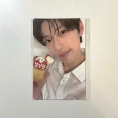 Item thumbnail for item e6897aa3-5d18-409c-b2d1-f729c07ee6d1