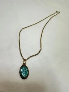 ターコイズメダルネックレス