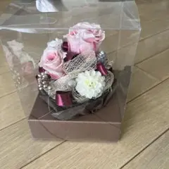 ケース付きフラワーアレンジ　造花
