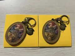 Mrs. GREEN APPLEミセス バベルの塔 ガチャ キーホルダーA