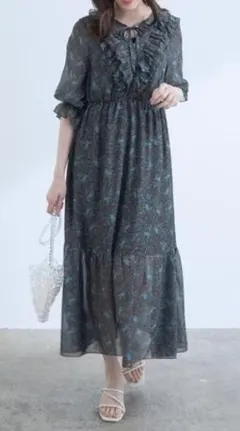 ビスVis★フロントフリルペイズリー柄ワンピース　ロングワンピース　シフォン素材