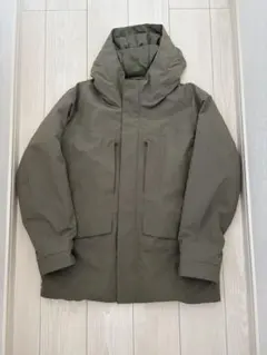 ハイブリッドダウンパーカー