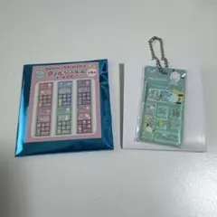 サンリオ タイルシール風キーホルダー ポチャッコ