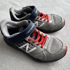 new balance キッズ スニーカー グレー/ネイビー/レッド
