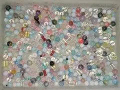 ガラスビーズ詰め合わせ　まとめ売り　福袋　セール　ハンドメイド