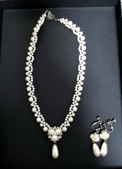 Item thumbnail for item e67aa04d-cc2e-40c7-aaf1-453c3e90cb70