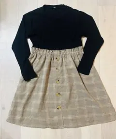 美品　ウエスト切替ワンピーチェック柄スカート　130