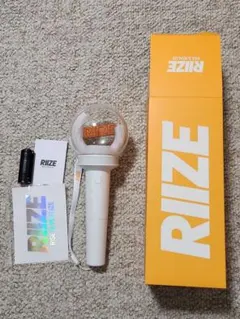 【訳あり】RIIZE ペンライト【箱付き、公式】