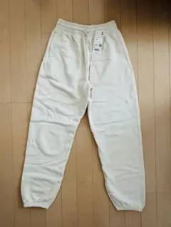 【新品　未使用品】UNIQLO ユニクロスウェットパンツ　オフホワイト　Sサイズ