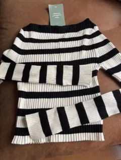 オフショルダー リブ編み セーター 黒白ストライプ