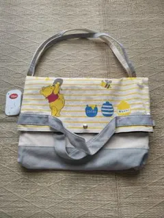 【新品タグ付き】ディズニー くまのプーさん トートバッグ A4収納可