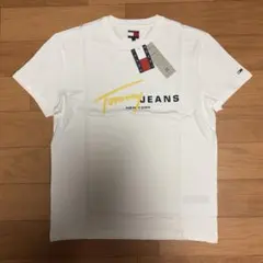 TOMMY JEANS トミージーンズ　レギュラーシグネチャーロゴTシャツ