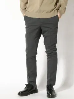 BANANA REPUBLIC 日本限定 イーウエストパンツ グレー