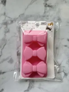 Item thumbnail for item d72ff035-ec47-40c7-a18b-a53eeac5c21d