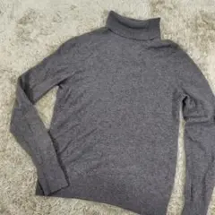 UNIQLO カシミヤタートルネックセーター ニット