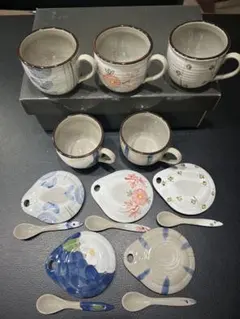 和柄 蓋付きカップ 5客＋スプーン5本セット 箱あり