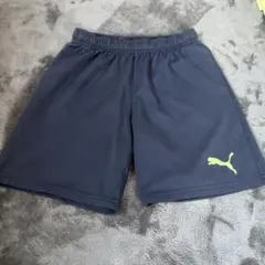 PUMA プーマ　ハーフパンツ　サッカー