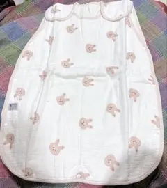 スリーパー　うさぎ　コットン100% 未使用品　赤ちゃん　お昼寝　ホック