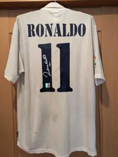 ロナウジーニョ直筆サイン入り選手支給品ユニフォーム - メルカリ