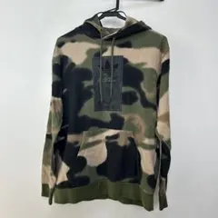 adidas 迷彩柄 フード付きパーカー