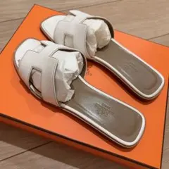 HERMES オラン 37 サンダル ホワイト エルメスのサムネイル