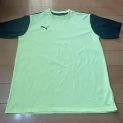 PUMAサッカーTシャツLサイズ