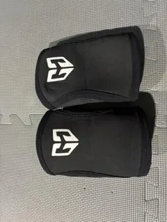 左右セット　ブラック　Mサイズ 膝サポーター エルボースリーブ