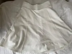 白スカート