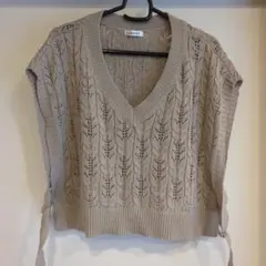 INGNI ベージュ レース編みニットベスト