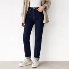 Dazy【S】ハイウエスト風 デニムパンツ スリム ストレート 美脚 ジーンズ