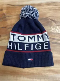 値下げ依頼受付ました。TOMMY HILFIGER ニット帽 ポンポン付き 新品