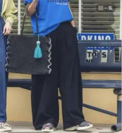 Item thumbnail for item 9a27873f-20a6-4941-82bd-0c2dd7ec0628