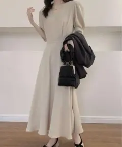 新品ABITOKYOアビトーキョー★パフスリーブAラインフレアロングワンピースL
