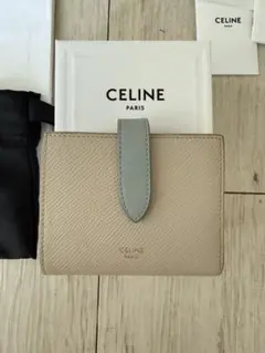 ✨Sランク・箱付き✨ CELINE ミディアム ストラップウォレット カーフ
