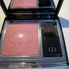 Dior】展開店舗限定品・ディオールスキン ルージュブラッシュ748