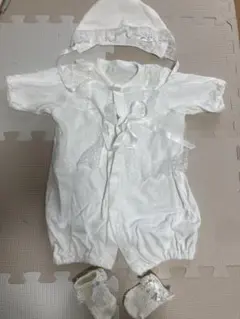 ホワイト ベビードレス 50-80cm 帽子付き