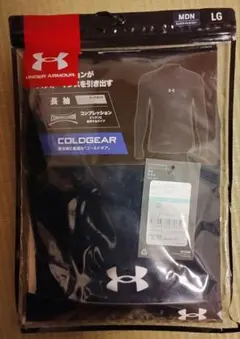 アンダーアーマー　インナーシャツ