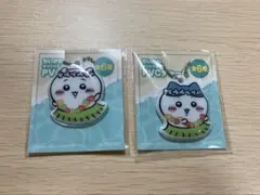 セブンイレブン　ちいかわ オリジナルPVCチャーム 2種　ハチワレのサムネイル